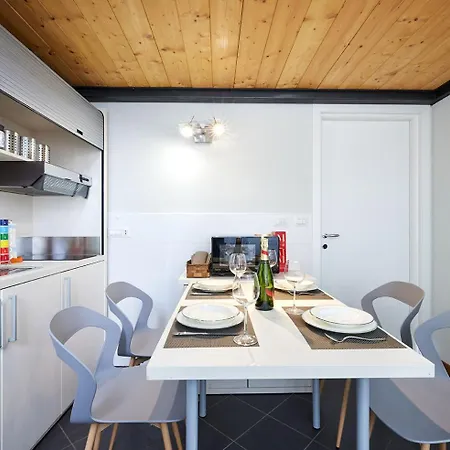 Nyaraló Loft Santa Giulia *